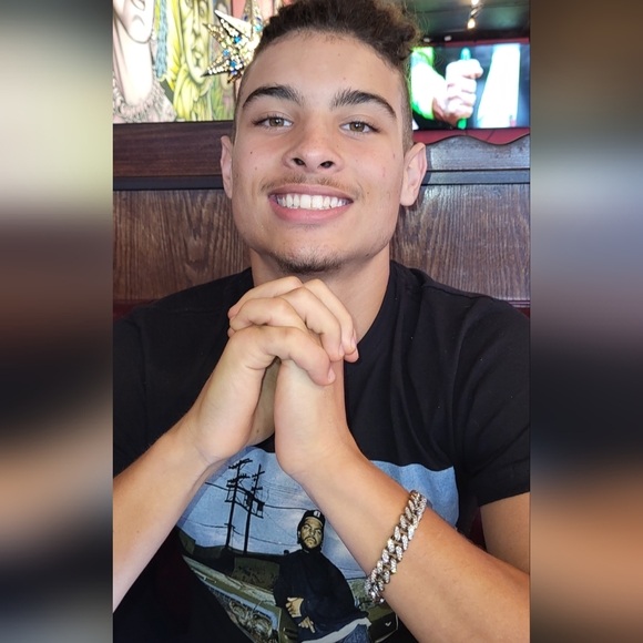 BRAND NEW MENS CUBAN 8 inch RHINESTONE 22 mm THICK BRACELET - Picture 7 of 8